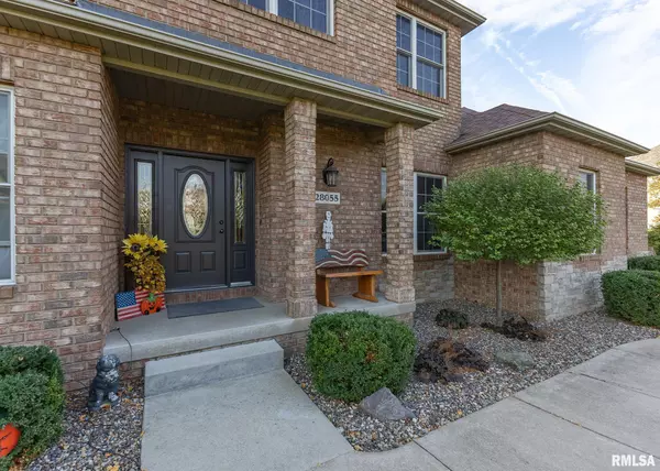 Le Claire, IA 52753,28055 238TH ST