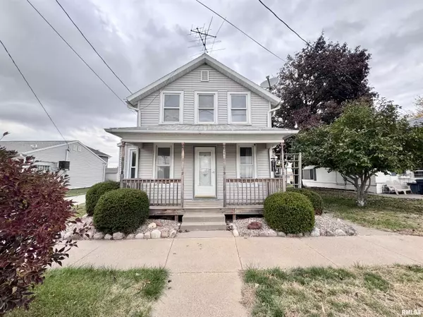 14 E GILLET ST, Preston, IA 52069