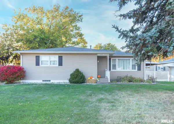 3815 KENNEDY DR, East Moline, IL 61244