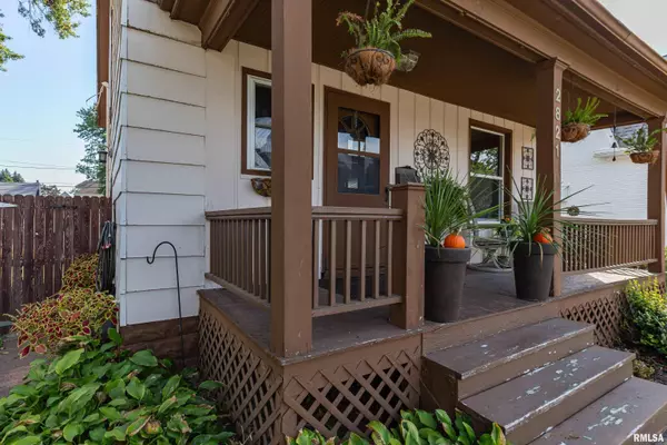 Davenport, IA 52803,2821 LECLAIRE ST