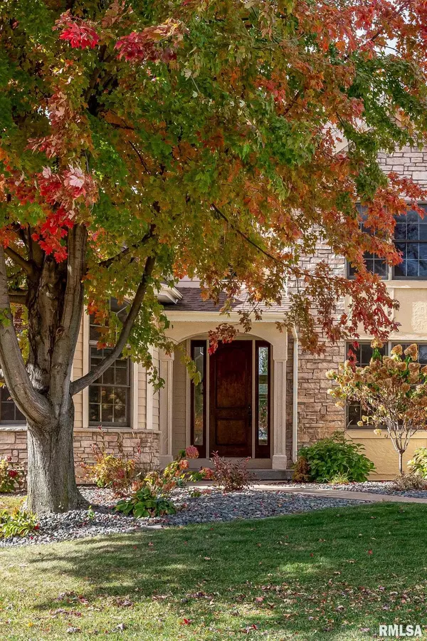 Davenport, IA 52807,6334 Whispering Pine DR