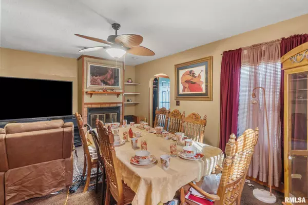 Rock Island, IL 61201,2022 43RD ST