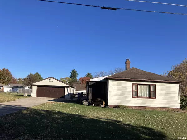 Kewanee, IL 61443,1004 Wilbur ST