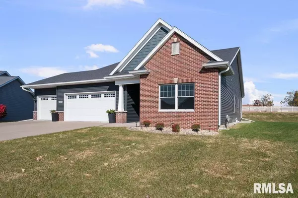 Bettendorf, IA 52722,3880 DECKARD DR