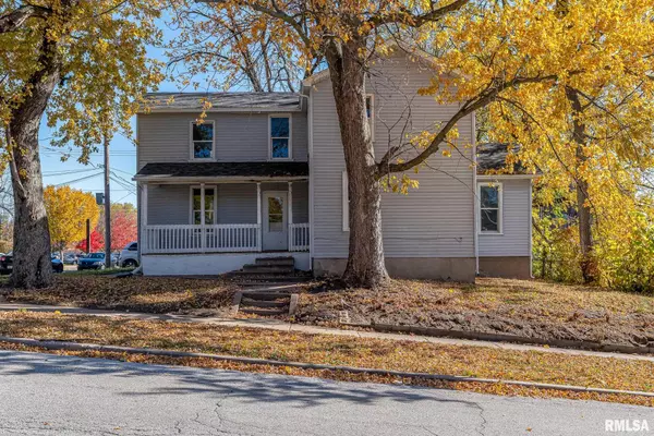 Davenport, IA 52803,1127 N RIPLEY ST