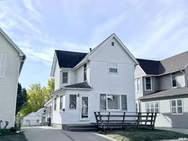 Clinton, IA 52732,837 14TH Avenue South