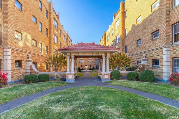 Rock Island, IL 61201,1628 18TH AVE #10