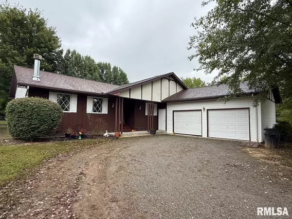 11730 KEVIN LN, Carterville, IL 62918