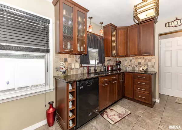 Rock Island, IL 61201,2630 35TH AVE