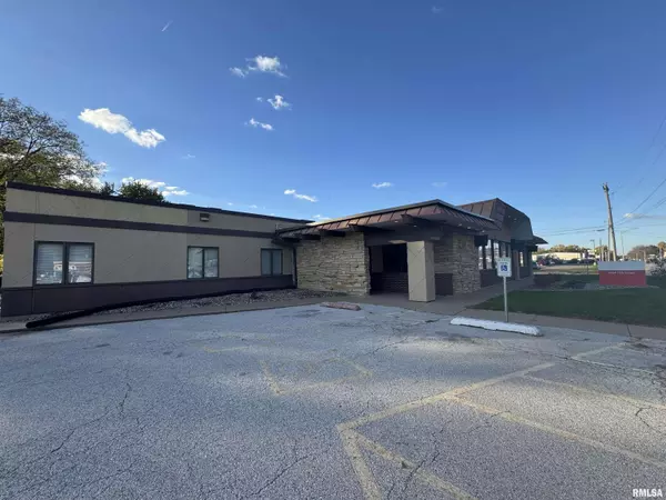 Rock Island, IL 61201,2904 11TH ST