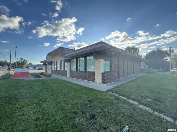 Rock Island, IL 61201,2904 11TH ST