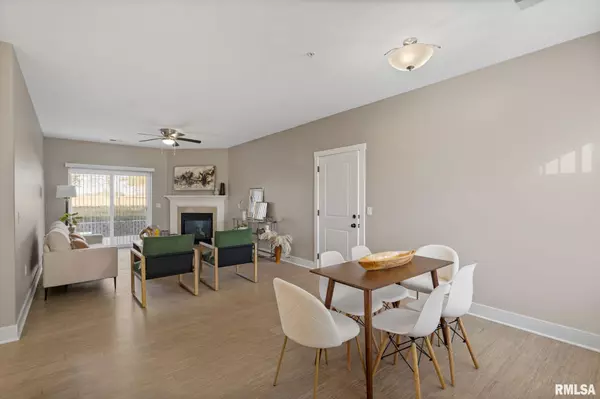 Bettendorf, IA 52722,2934 SHANES WAY