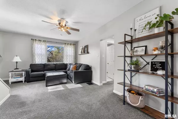 Bettendorf, IA 52722,1406 26TH ST