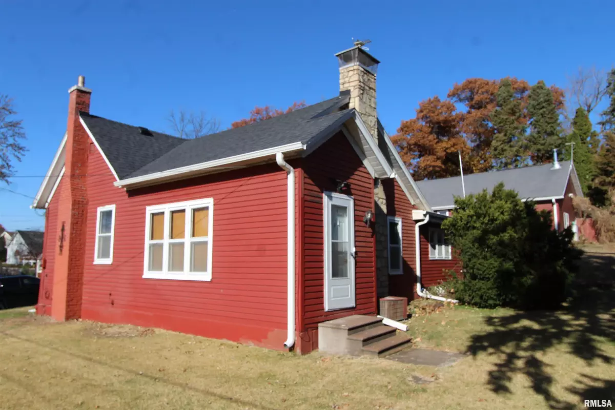 Clinton, IA 52732,1316 FLORENCE AVE