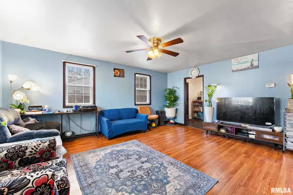 Moline, IL 61265,1025 38TH ST