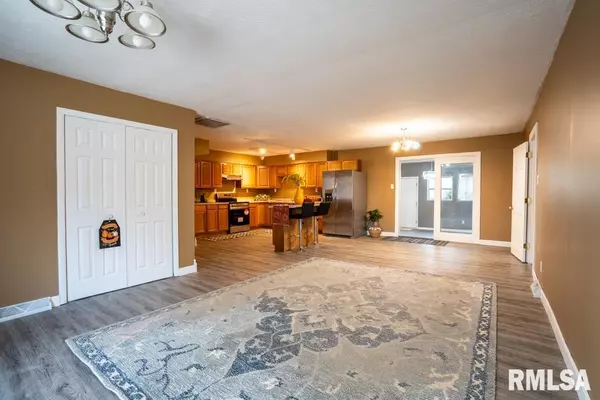 Carterville, IL 62918,1401 S THOMAS ST