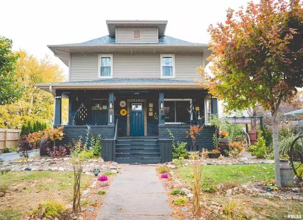 Woodhull, IL 61490,353 E 4TH AVE