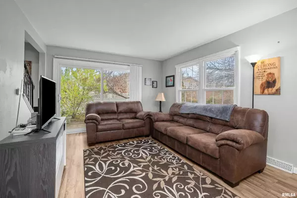 Moline, IL 61265,4315 26TH AVE