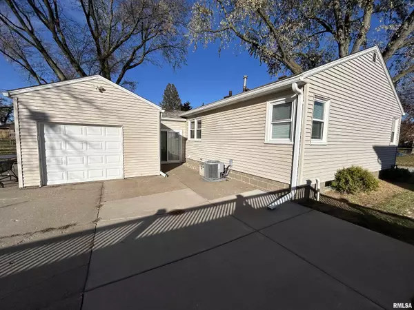 Silvis, IL 61282,510 16TH ST