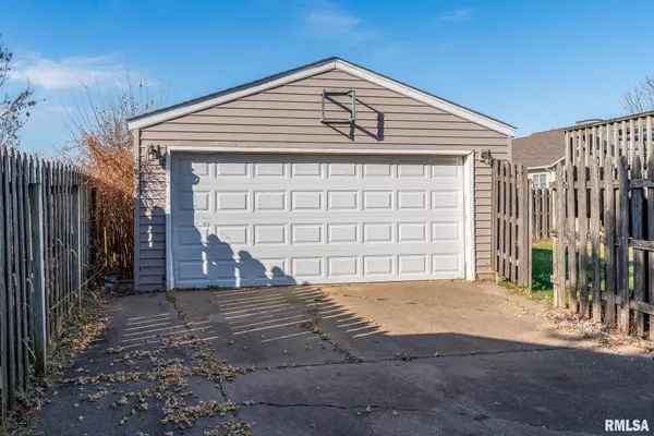 Davenport, IA 52804,1312 EMERALD DR