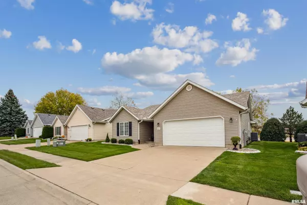 Carbon Cliff, IL 61239,2037 VILLA PINES CIR