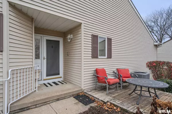 Bettendorf, IA 52722,4000 Prairie LN