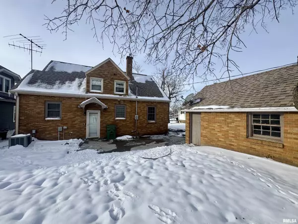 Lowden, IA 52255,602 WASHINGTON AVE