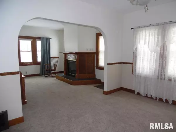 Clinton, IA 52732,1620 N 3RD ST