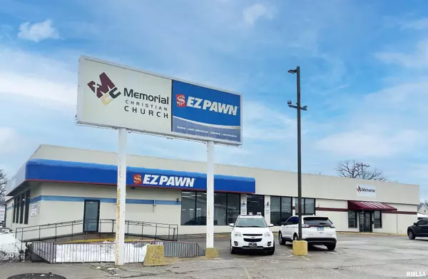 1624 AVENUE OF THE CITIES AVE, Moline, IL 61265