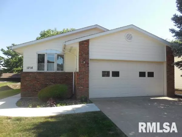 East Moline, IL 61244,1216 47TH Avenue Court