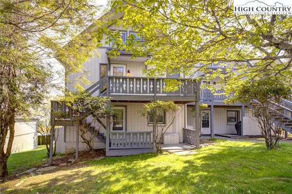 105 N Pinnacle RDG #6, Beech Mountain, NC 28604