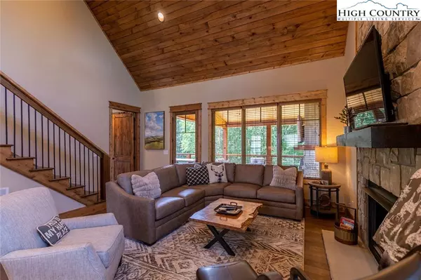 Banner Elk, NC 28604,22 High Country CT