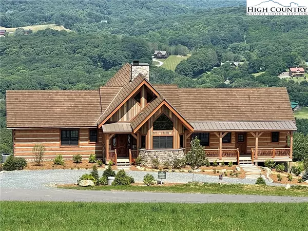 Banner Elk, NC 28604,374 Foxfire DR