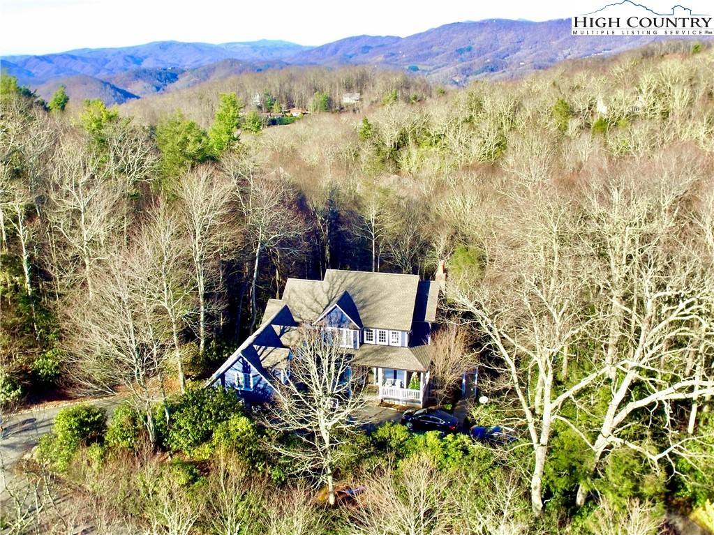 Boone, NC 28607,220 Hialeah LN