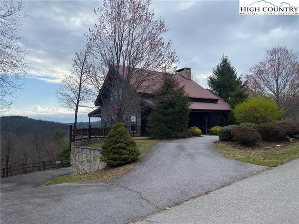 Deep Gap, NC 28618,395 Skyview ST