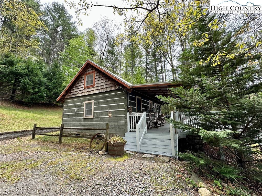 180 Wild Turkey TRL,  Fleetwood,  NC 28626