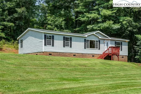 2124 Congo RD, Wilkesboro, NC 28697