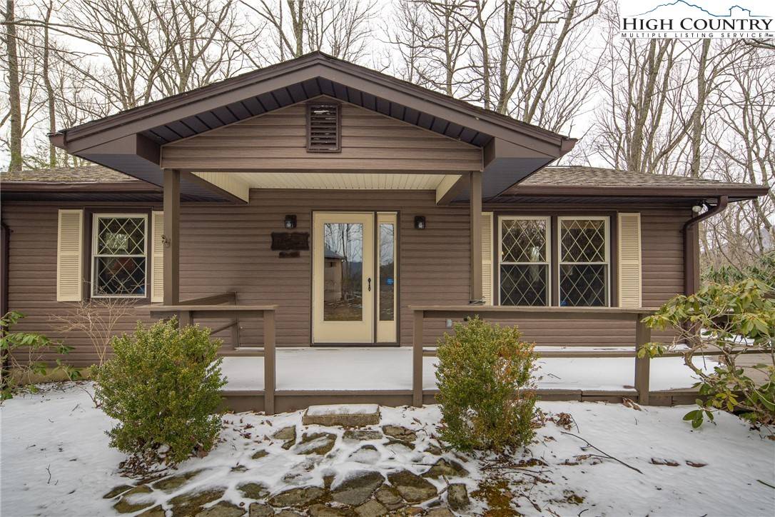329 Maplewood CIR, Boone, NC 28607