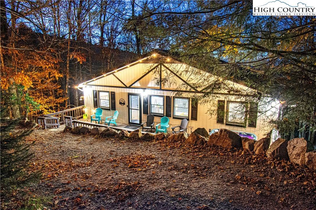 151 Pond Creek RD, Beech Mountain, NC 28604
