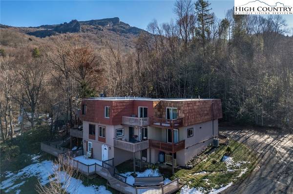 471 Adams Apple DR #2, Banner Elk, NC 28604