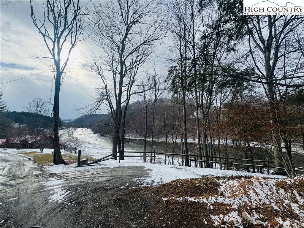 Lot 9 & 11 Hidden Mountain RD, Crumpler, NC 28617