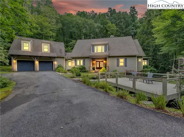 468 Twin Rivers DR, Boone, NC 28607