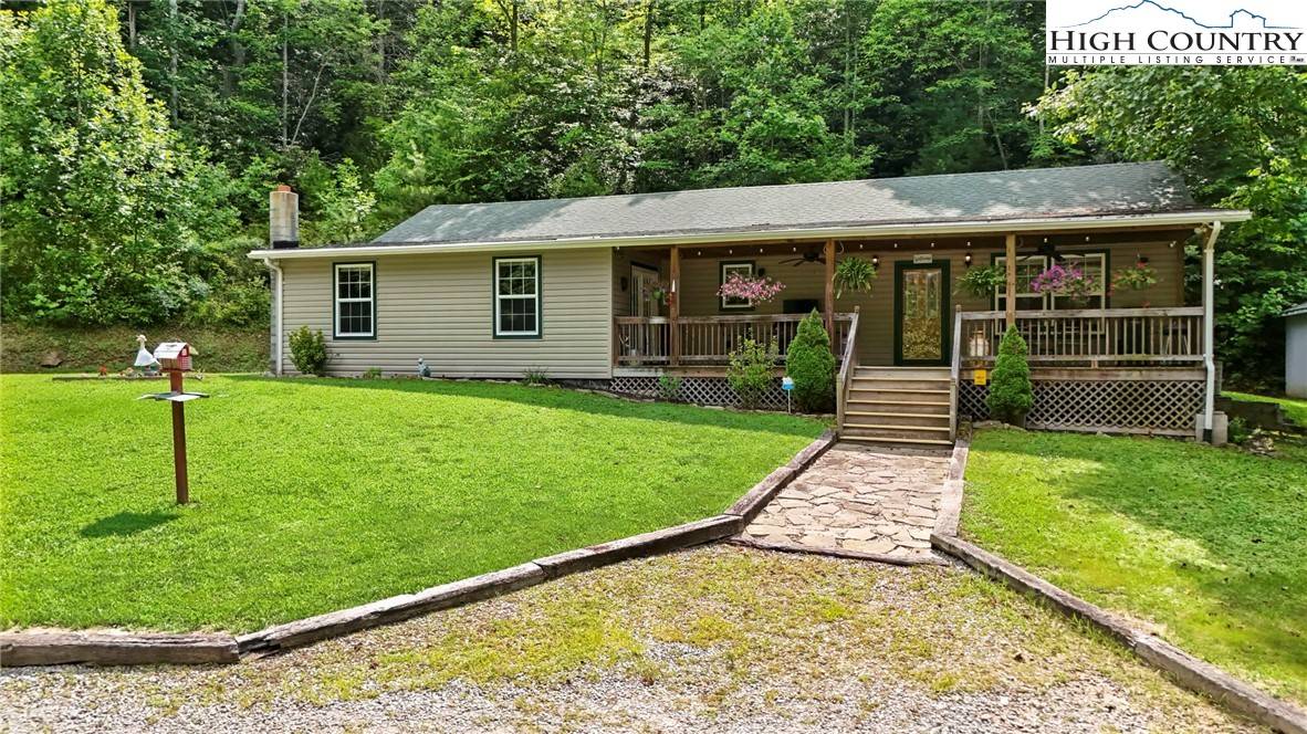4203 Kirby Mountain RD, Lenoir, NC 28645