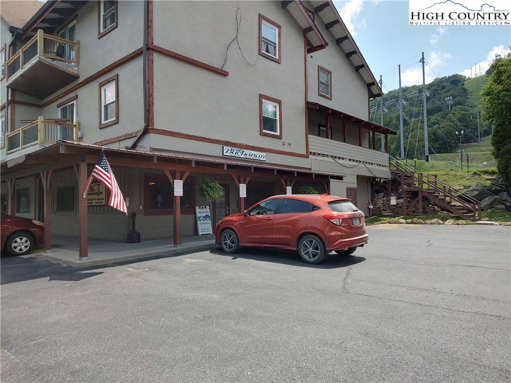 1005 Beech Mountain Pkwy #C4, Beech Mountain, NC 28604