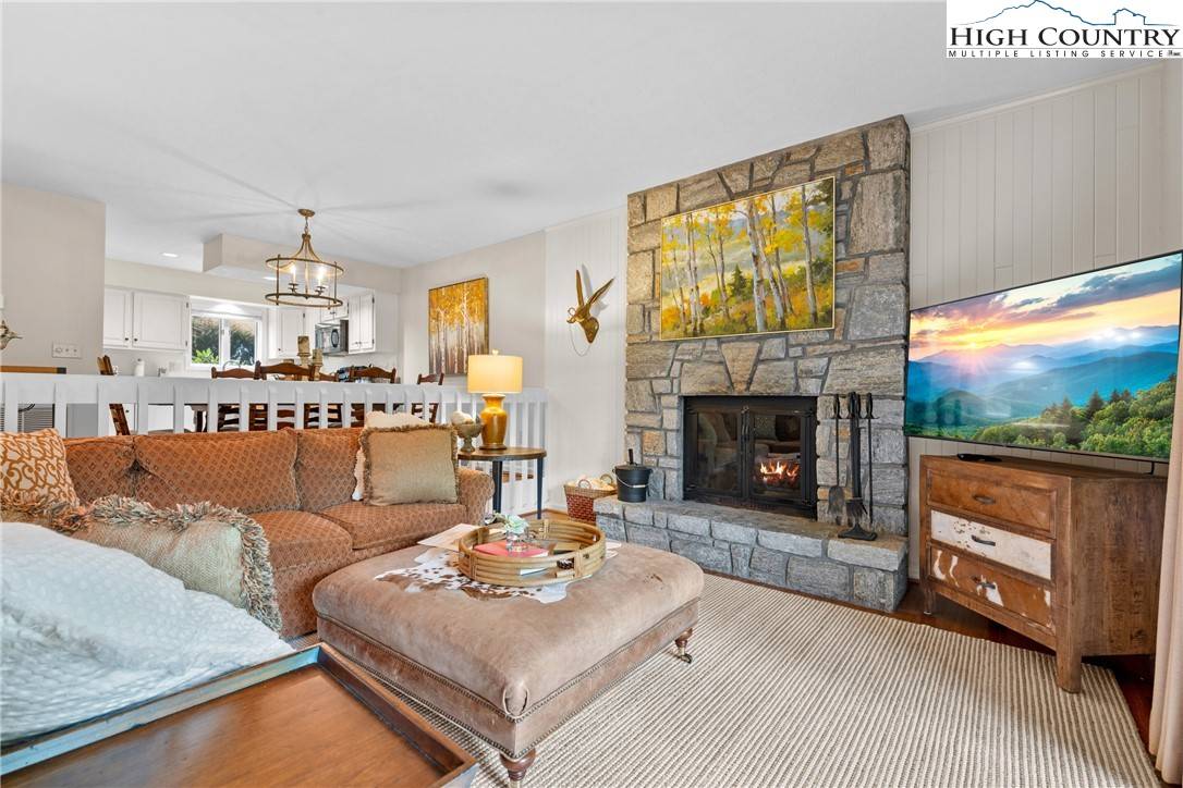 245 Evergreen DR #3, Blowing Rock, NC 28605