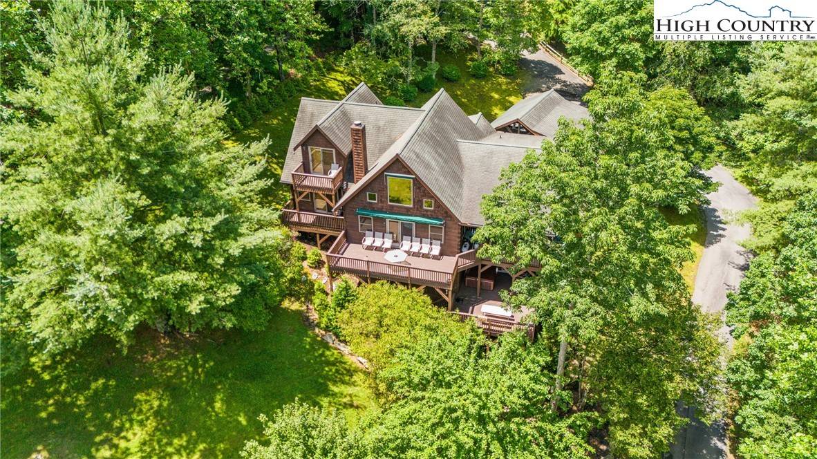365 Little River RD, Sugar Grove, NC 28679