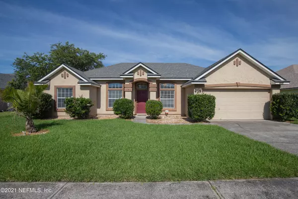 2316 LONGMONT LN E, Jacksonville, FL 32246