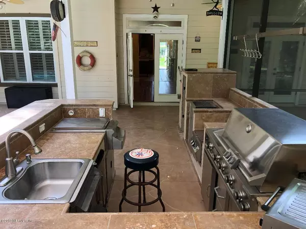 St Augustine, FL 32092,8519 CROSSWINDS DR