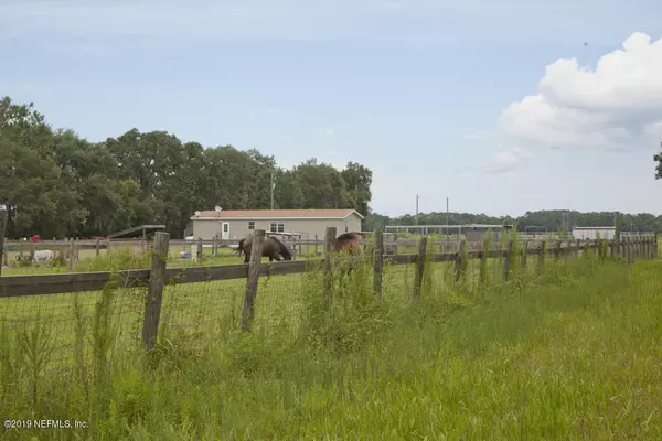 760 COUNTY LINE RD, East Palatka, FL 32131