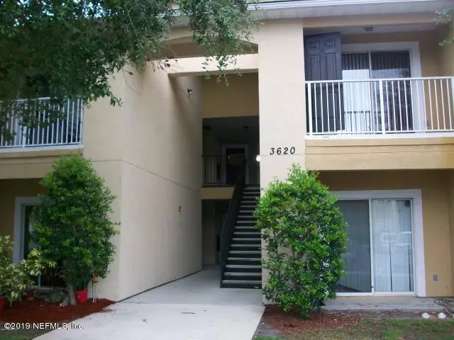 Jacksonville, FL 32210,3620 KIRKPATRICK CIR #4